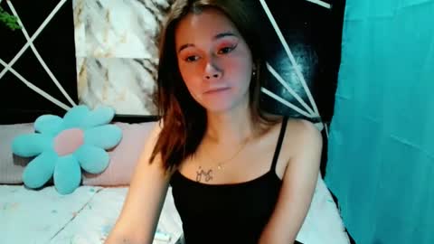 delicious_cum_girlxx online show from 17, 12, 2025