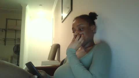 Snapshot of delightfuldark chatting on 2, 2, 2025 delightfuldark online show from 2, 2, 2025