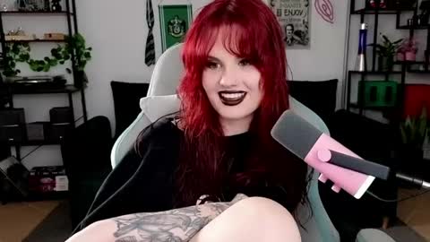 Snapshot of dellacrush_ chatting on 3, 6, 2026 dellacrush_ online show from 3, 6, 2026