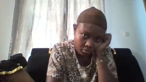 dellarine517299 online show from 12, 1, 2026