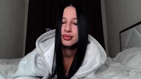 delly_love online show from 16, 10, 2025