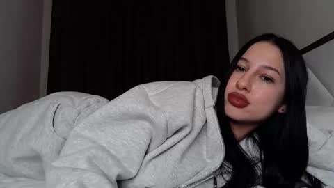 delly_love online show from 16, 10, 2025