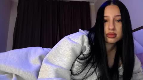 delly_love online show from 29, 10, 2025