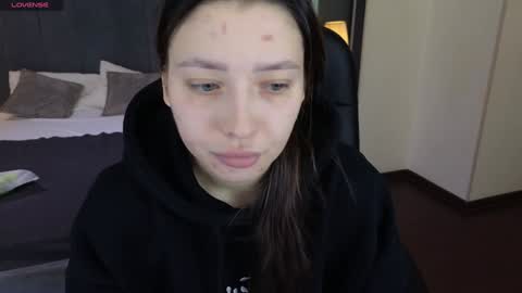 Snapshot of demi_loran chatting on 16, 12, 2024 DEMI online show from 16, 12, 2024
