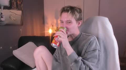 Snapshot of demianenglen chatting on 27, 9, 2025 demianenglen online show from 27, 9, 2025