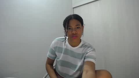 Snapshot of dena_k_ chatting on 19, 12, 2024 Dena k s online show from 19, 12, 2024