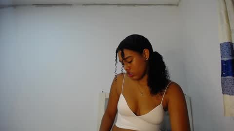 Snapshot of dena_k_ chatting on 14, 2, 2025 Dena k s online show from 14, 2, 2025