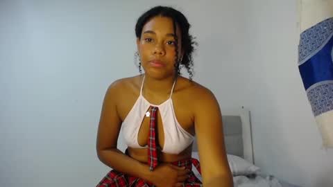Snapshot of dena_k_ chatting on 2, 3, 2025 Dena k s online show from 2, 3, 2025