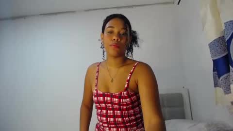 Snapshot of dena_k_ chatting on 5, 3, 2025 Dena k s online show from 5, 3, 2025