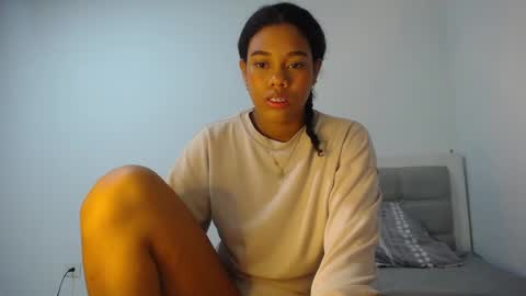 Snapshot of dena_k_ chatting on 7, 3, 2025 Dena k s online show from 7, 3, 2025