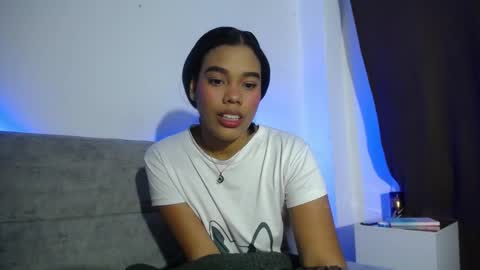 Snapshot of dena_k_ chatting on 4, 11, 2025 Dena k s online show from 4, 11, 2025