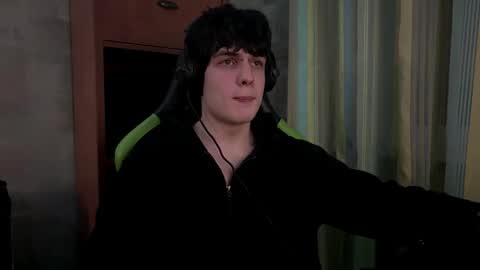 Snapshot of denbunnyy chatting on 2, 2, 2026 Daniel online show from 2, 2, 2026