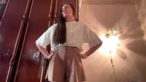 Denes online show from 9, 3, 2026