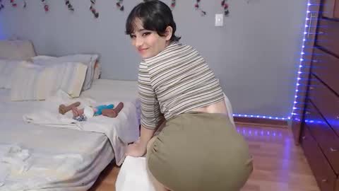 Denisse    schedule Monday to Friday 1300-1900 mexican time Saturday-maybe it could be a surprise IDEPENDENT MODEL online show from 20, 12, 2024