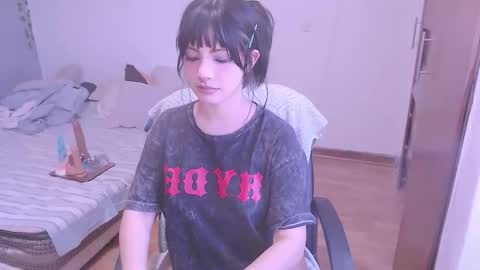 Denisse    schedule Monday to Friday 1300-1900 mexican time Saturday-maybe it could be a surprise IDEPENDENT MODEL online show from 25, 2, 2026