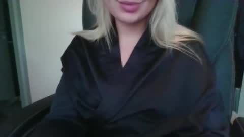 Snapshot of denise433470 chatting on 14, 9, 2025 denise433470 online show from 14, 9, 2025
