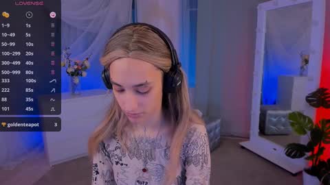 Snapshot of deniseparadise chatting on 15, 1, 2025 Unfortunately Denise has discontinued her work but I hope you will be excited about the new cool girl Jia online show from 15, 1, 2025