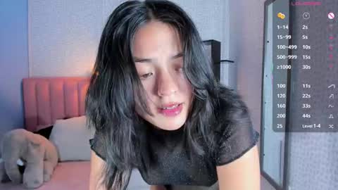 D E N I S  online show from 17, 10, 2025