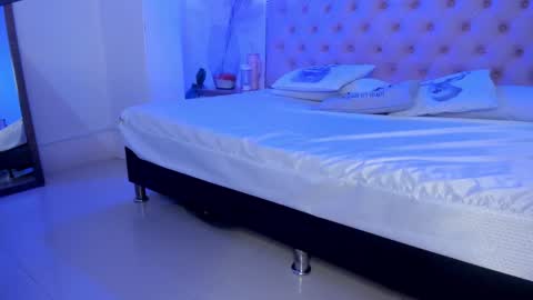 denisse_logan online show from 3, 11, 2025