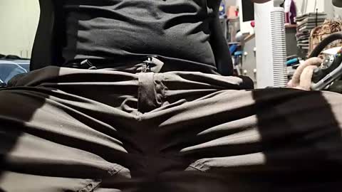 dennis210586 online show from 5, 2, 2026