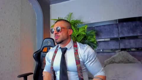 dennis_cox_ online show from 15, 2, 2025