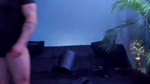 Snapshot of dennis_cox_ chatting on 9, 7, 2026 dennis_cox_ online show from 9, 7, 2026