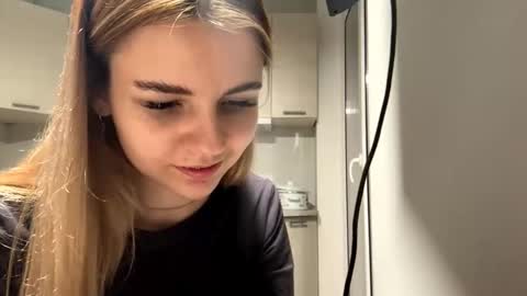 Denni online show from 27, 9, 2025