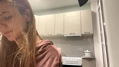 Denni online show from 4, 10, 2025