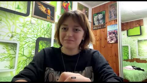 Snapshot of denysecough chatting on 21, 5, 2026 Lira online show from 21, 5, 2026