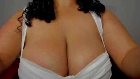 Snapshot of dephne_ chatting on 7, 6, 2026 Dephne online show from 7, 6, 2026