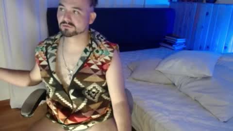 Dereck Mills3 online show from 20, 2, 2026