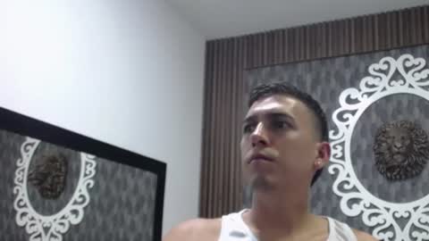 Snapshot of dereck_smithh chatting on 13, 6, 2026 Dereck online show from 13, 6, 2026