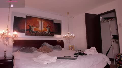 Dereck and Jake online show from 19, 2, 2025