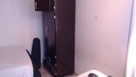 Derek online show from 4, 1, 2025