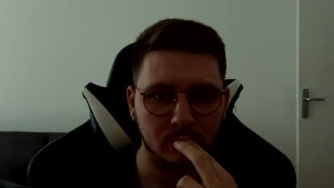 Snapshot of dervechi chatting on 7, 6, 2026 dervechi online show from 7, 6, 2026
