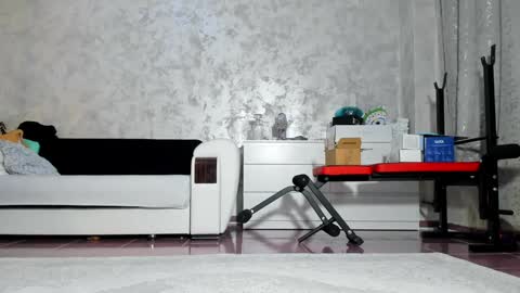 Mia online show from 7, 11, 2025