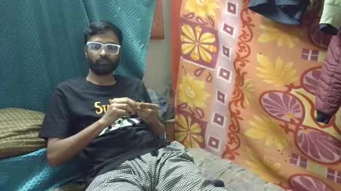 desi_boy799417 online show from 14, 1, 2026