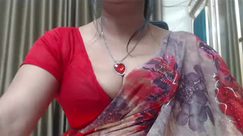 Snapshot of desimaisa130 chatting on 24, 1, 2025 Maisa online show from 24, 1, 2025