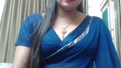 Snapshot of desimaisa130 chatting on 7, 3, 2025 Maisa online show from 7, 3, 2025