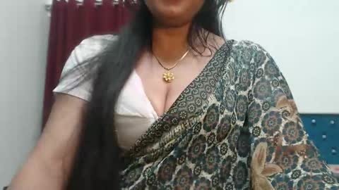 Snapshot of desimaisa130 chatting on 17, 9, 2025 Maisa online show from 17, 9, 2025