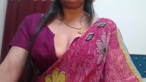 Snapshot of desimaisa130 chatting on 19, 9, 2025 Maisa online show from 19, 9, 2025