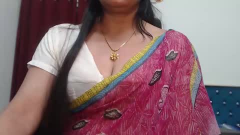 Snapshot of desimaisa130 chatting on 23, 9, 2025 Maisa online show from 23, 9, 2025