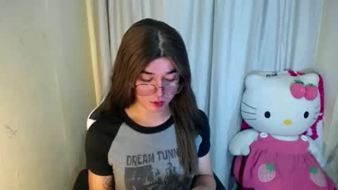 LORINE online show from 23, 2, 2025