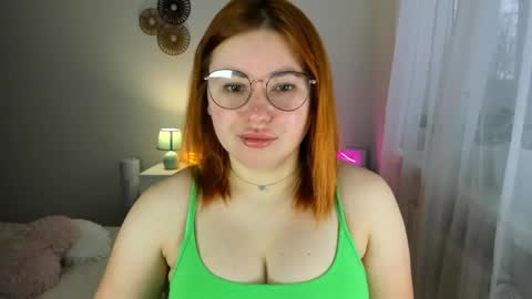 LAYLA online show from 10, 2, 2025