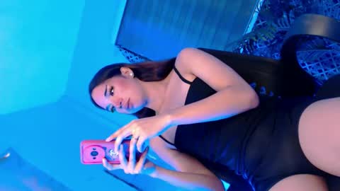 Snapshot of destinyrosexxx chatting on 10, 1, 2025 Chelsea online show from 10, 1, 2025