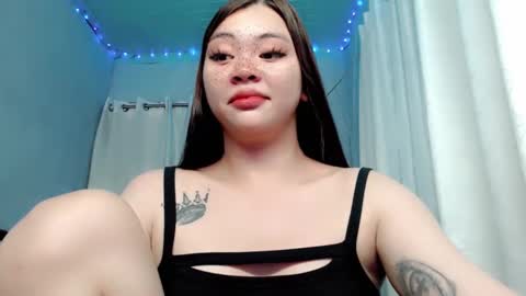 Snapshot of destinyroxie chatting on 2, 1, 2025 ROXIE online show from 2, 1, 2025