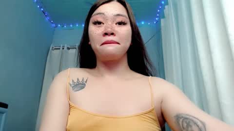 Snapshot of destinyroxie chatting on 4, 1, 2025 ROXIE online show from 4, 1, 2025