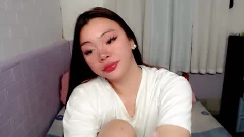 Snapshot of destinyroxie chatting on 26, 1, 2025 ROXIE online show from 26, 1, 2025