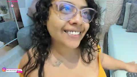 Snapshot of destinysins chatting on 7, 7, 2026 Destinysins online show from 7, 7, 2026