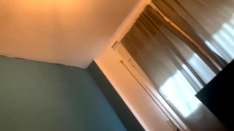 destrosandotelculo online show from 21, 9, 2025